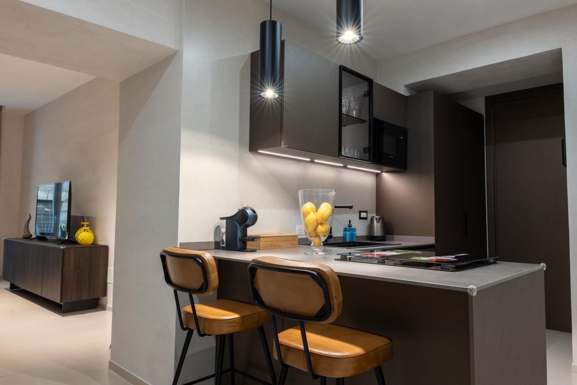 Aledo Boutique Apartments Неаполь Экстерьер фото