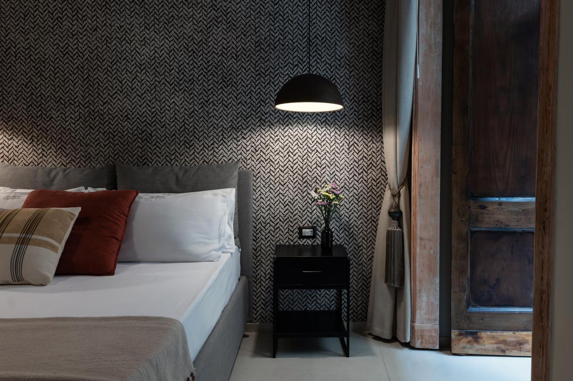 Aledo Boutique Apartments Неаполь Экстерьер фото